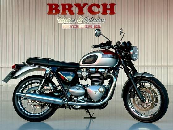 TRIUMPH BONNEVILLE T120 1200 
